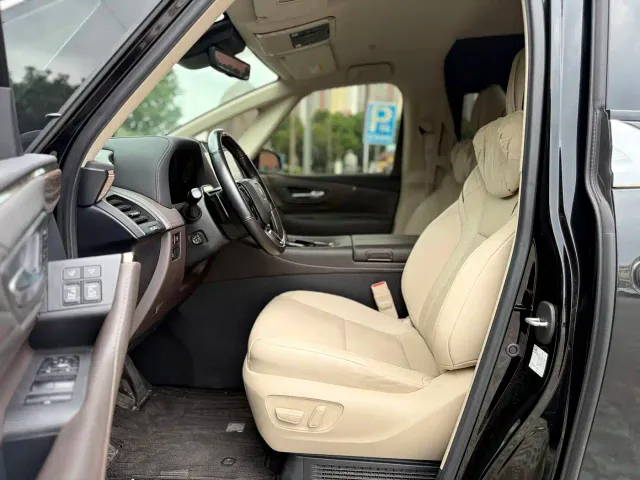 Toyota Crown — Фото автомобиля 16