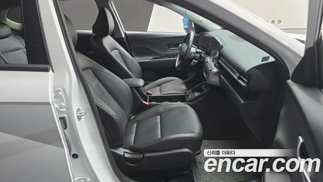 Hyundai Kona Kona (SX2) Бензин 2.0 2WD — Фото автомобиля 10