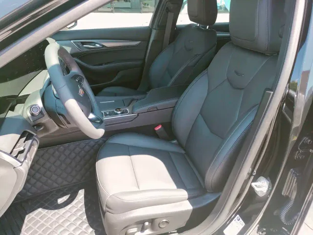 Cadillac CT5 — Фото автомобиля 15