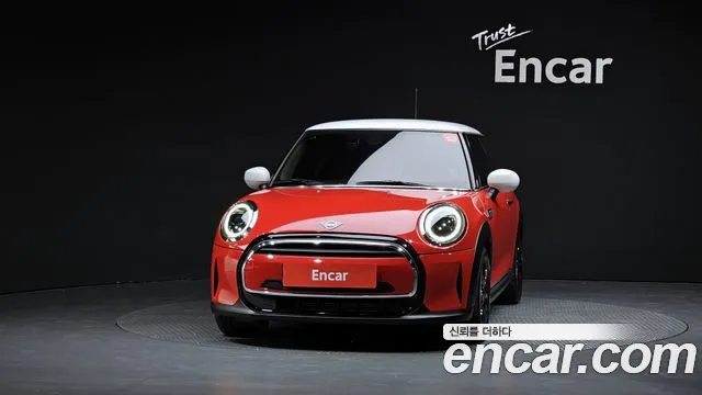 Mini Cooper Cooper Classic — Фото автомобиля 3