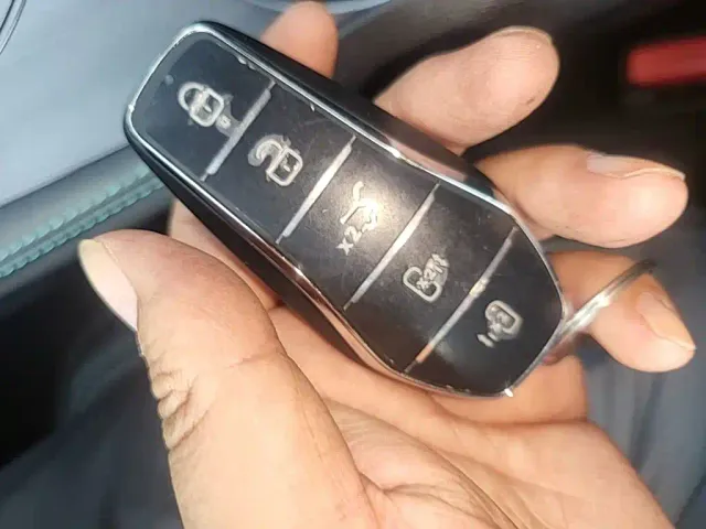 BYD Seal 06 — Фото автомобиля 8
