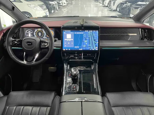 GAC Trumpchi M8 — Фото автомобиля 15