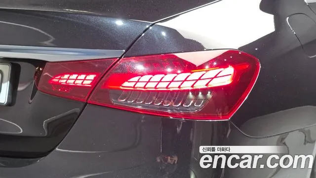 Mercedes-Benz E-Class W213 — Фото автомобиля 8