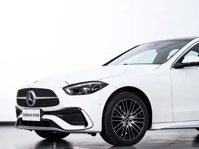 Mercedes-Benz Mercedes-Benz C-Class 2025 Facelift C 260 L Sport Edition — Фото автомобиля 5
