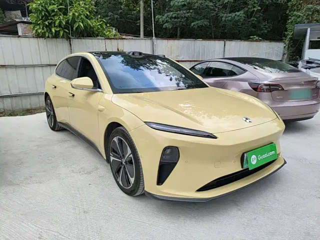 Nio ET5 Touring — Фото автомобиля 3
