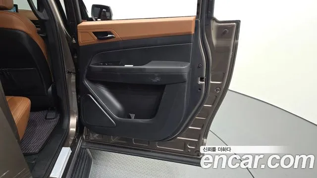 KGM Musso Q300 — Фото автомобиля 24
