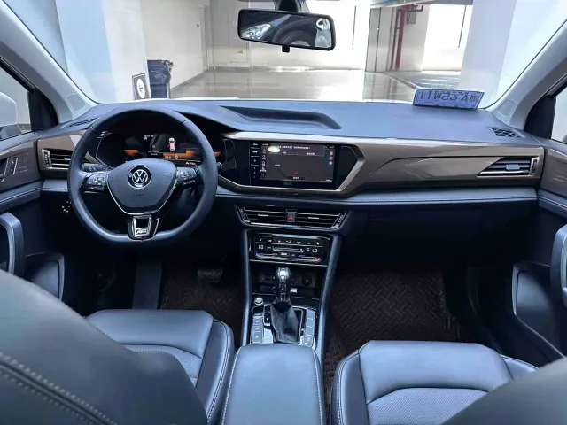 Volkswagen Tharu — Фото автомобиля 19