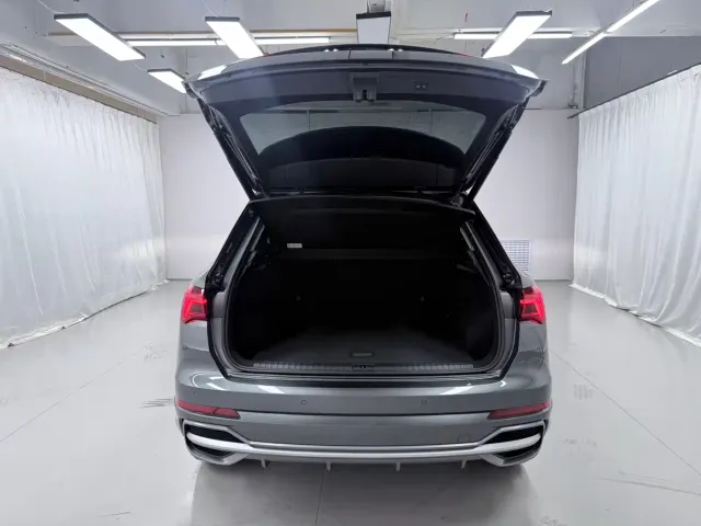Audi Q3 — Фото автомобиля 16
