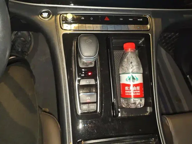 GAC Trumpchi M8 — Фото автомобиля 16