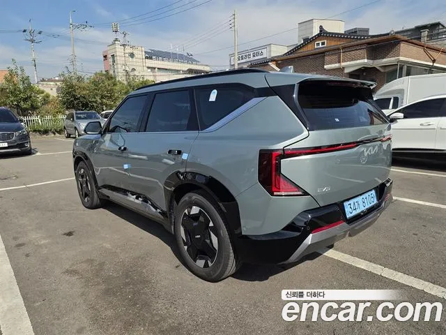 Kia EV5 — Фото автомобиля 2