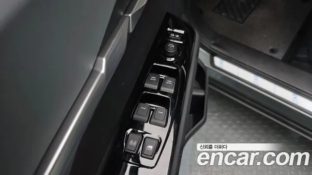 KG_Mobility_Ssangyong Torres Новый Torres Бензин 1.5 4WD — Фото автомобиля 14