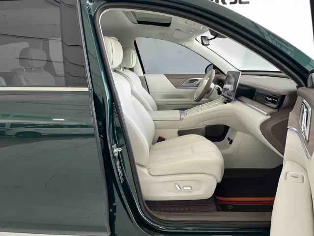 Wuling Starlight L — Фото автомобиля 10