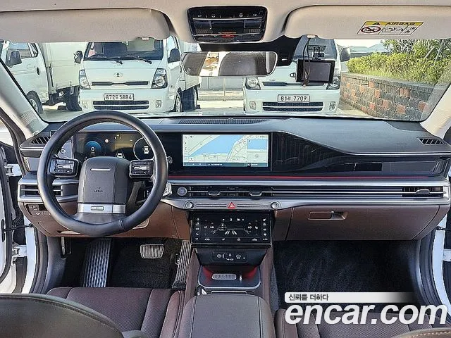 Hyundai Grandeur GN7 — Фото автомобиля 7
