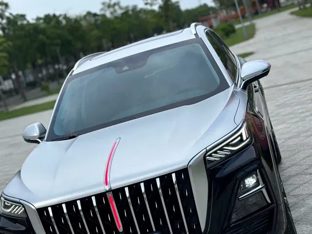 Hongqi HS5 — Фото автомобиля 8