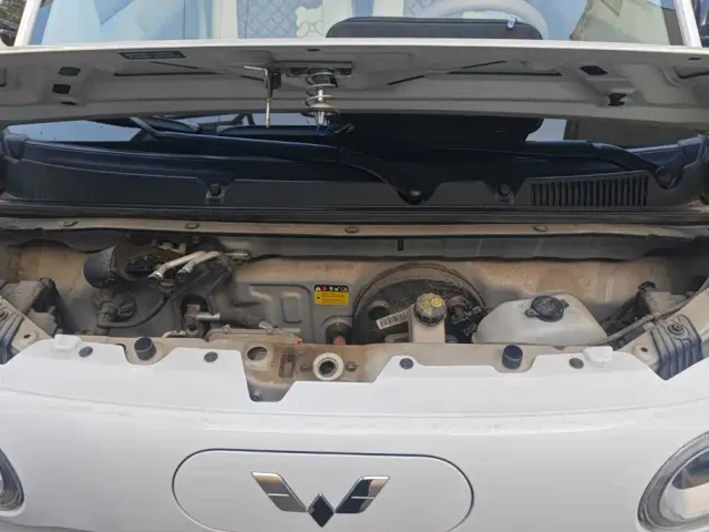 Wuling Hongguang Mini EV — Фото автомобиля 10