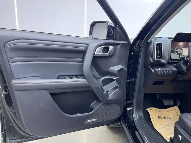 Haval Big Dog — Фото автомобиля 11