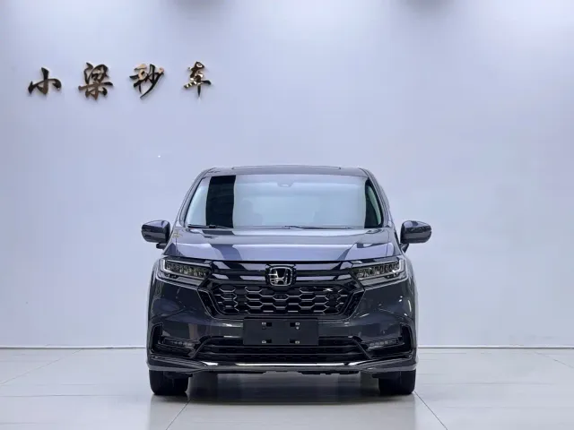 Honda Odyssey — Фото автомобиля 2