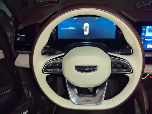 Geely Xingyue L — Фото автомобиля 15