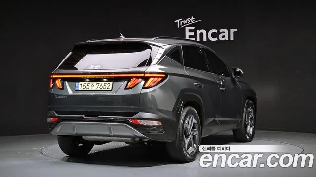 Hyundai Tucson Tucson (NX4) Бензин 1.6 турбо 2WD — Фото автомобиля 2