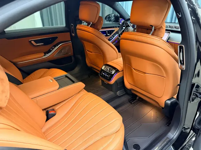 Mercedes-Benz S-Class — Фото автомобиля 27
