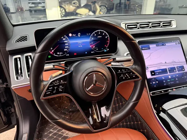 Mercedes-Benz S-Class — Фото автомобиля 7