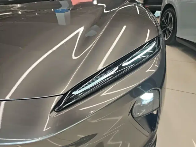 Nio ET5 Touring — Фото автомобиля 23