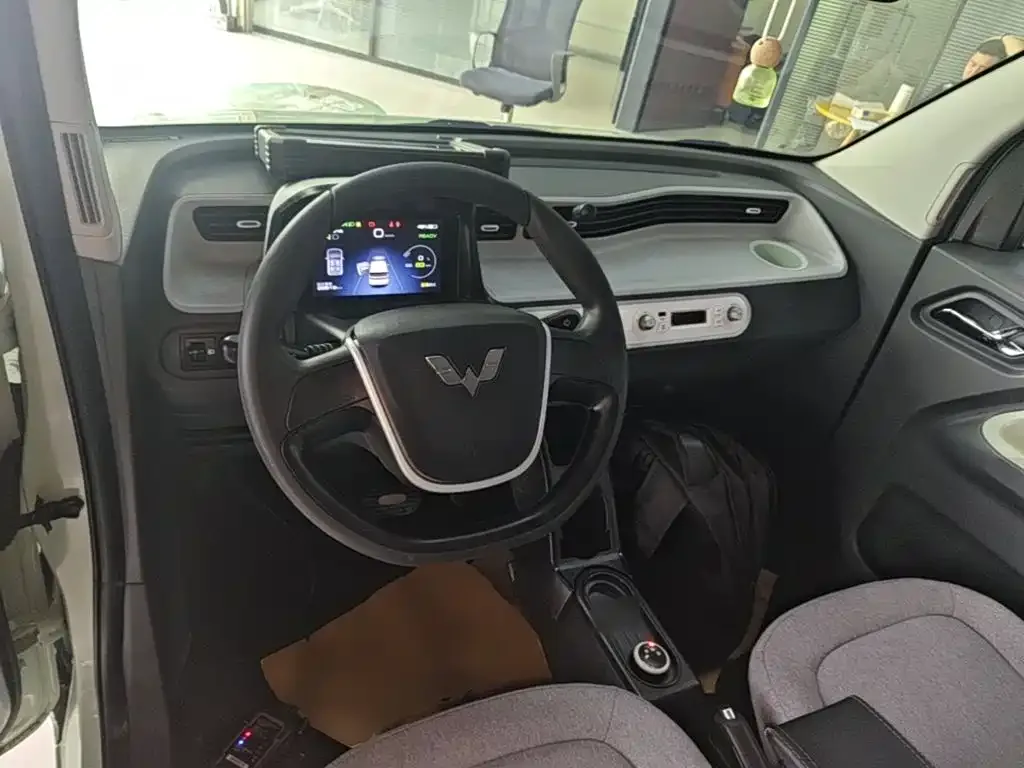 Wuling Motors Hongguang MINIEV 2022 Macaron Premium LFP — Фото автомобиля 9