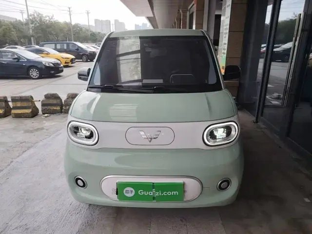 Wuling Hongguang Mini EV — Фото автомобиля 2