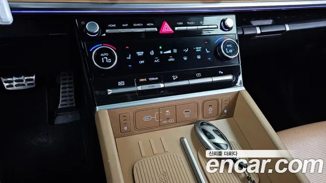 Hyundai Santafe — Фото автомобиля 22