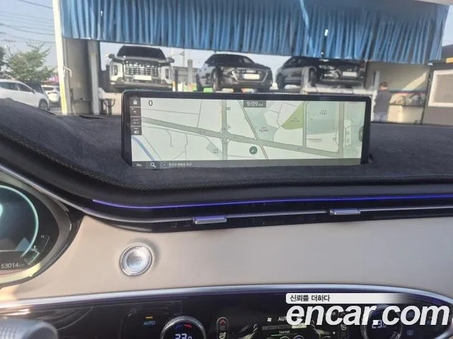 Genesis GV70 — Фото автомобиля 6