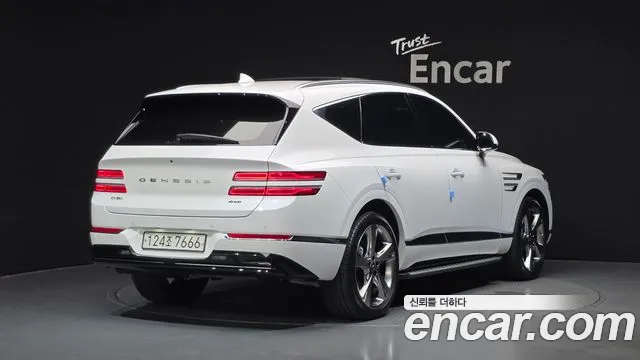 Genesis GV80 — Фото автомобиля 2