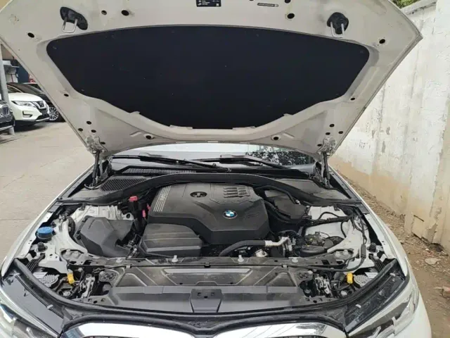 BMW 3 Series — Фото автомобиля 19
