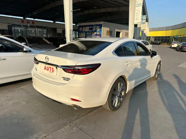 Mazda Atenza — Фото автомобиля 5