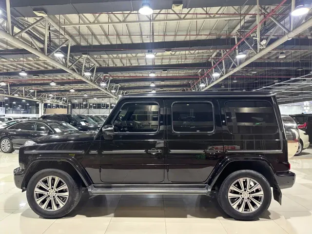 Mercedes-Benz G-Class — Фото автомобиля 4