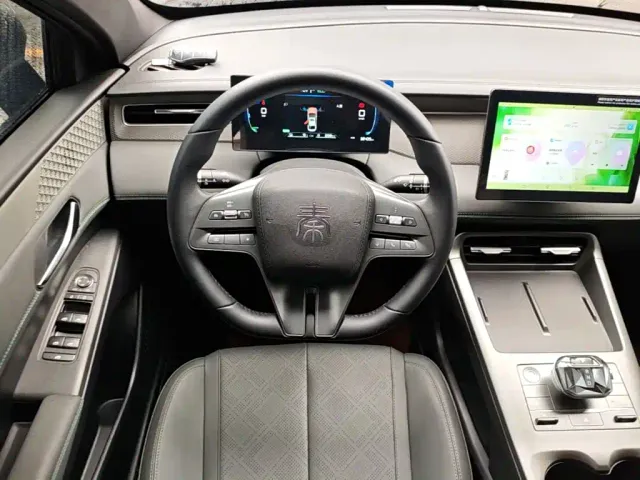 BYD Qin PLUS — Фото автомобиля 10