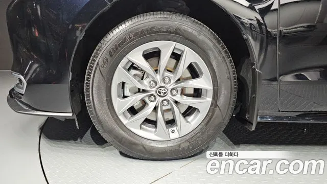 Toyota Sienna — Фото автомобиля 5