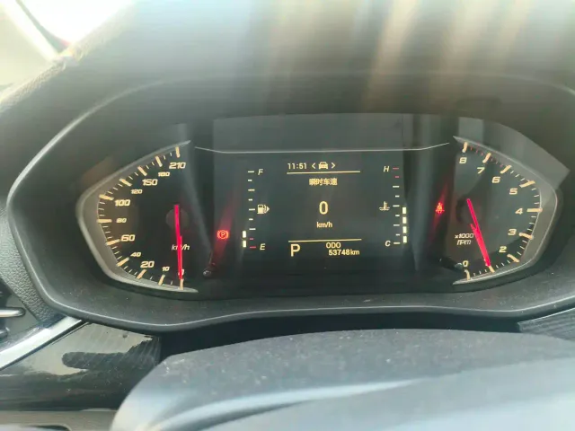 Maxus G50 — Фото автомобиля 15