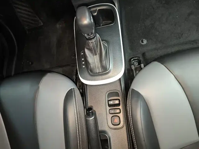 Roewe Clever — Фото автомобиля 13