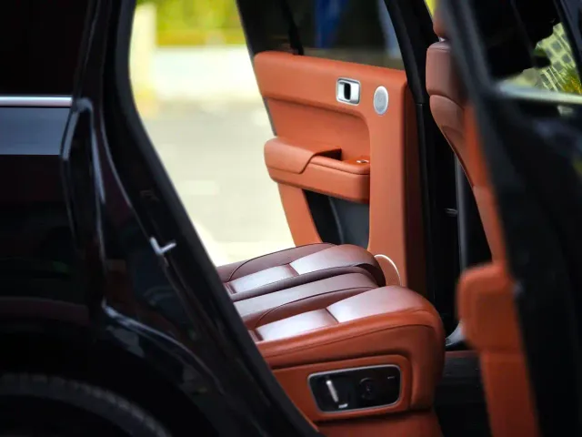 Li Auto L7 — Фото автомобиля 17