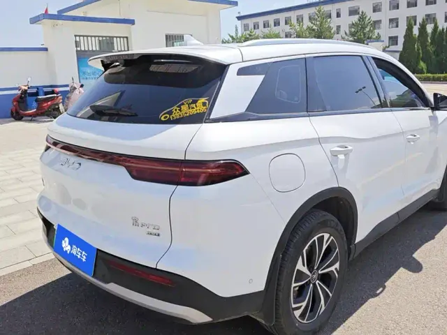 BYD Song Pro — Фото автомобиля 3