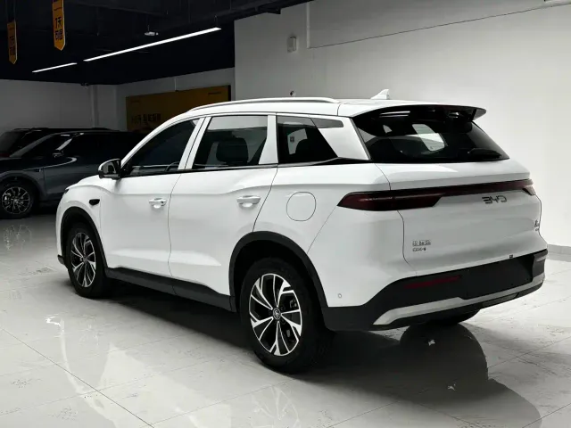 BYD Song Pro — Фото автомобиля 6