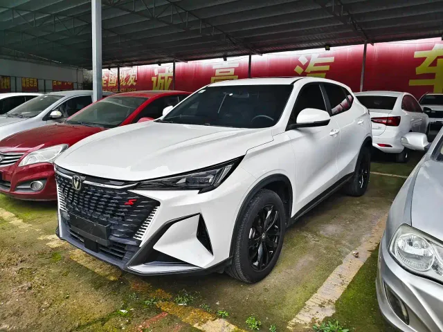 Фотография автомобиля — Changan X5 Plus