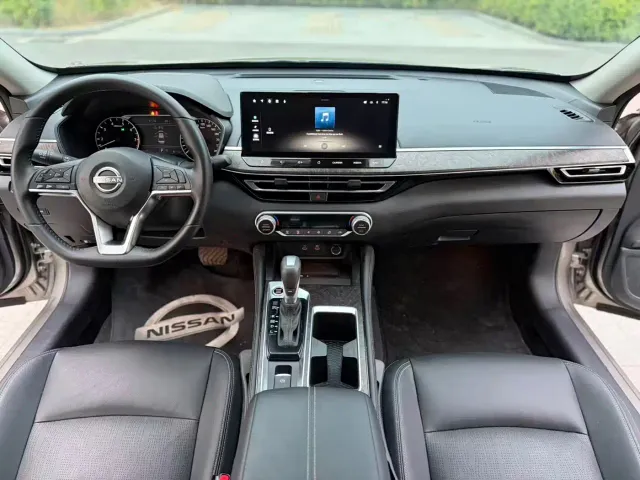 Nissan Teana — Фото автомобиля 5