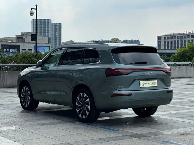 Aito M7 — Фото автомобиля 19