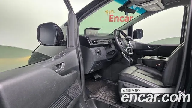 Hyundai Staria — Фото автомобиля 15