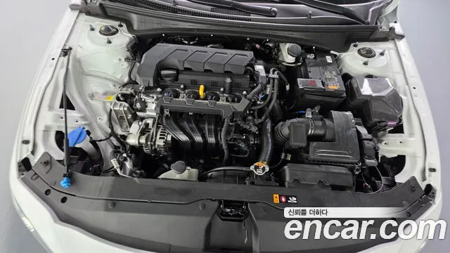 Hyundai Avante CN7 — Фото автомобиля 5