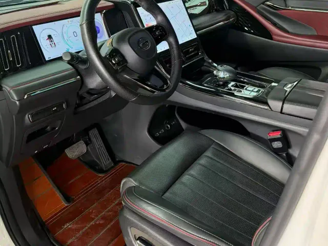 GAC Trumpchi M8 — Фото автомобиля 4