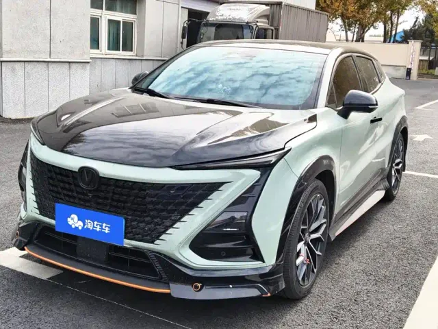 Фотография автомобиля — Changan UNI-T