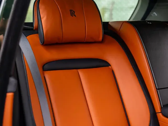 Rolls-Royce Cullinan — Фото автомобиля 23