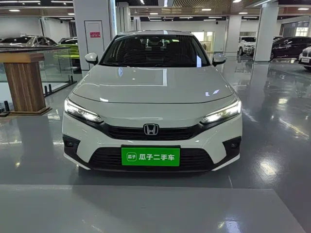 Honda Civic — Фото автомобиля 2